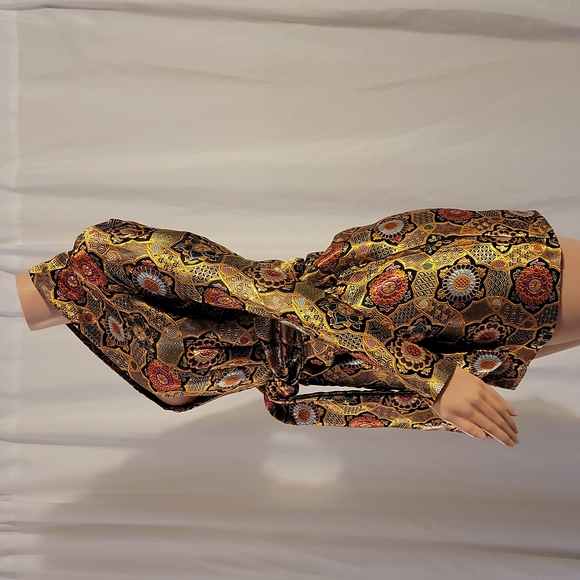 Pretty Little Thing Blazer Dress - Picture 9 of 11